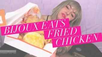 Mistressbijoux Bijoux Eats Fried Chicken (mistressbijoux)