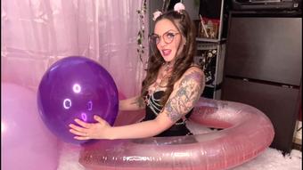 Slow blow inflatable ring + Balloons - November 19, 2022 (LoonaPop)