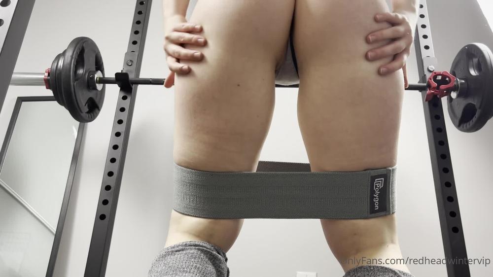redheadwinter 07 12 2020 1386667703 I'm your personal trainer this week Your first exercise is BANDED SQUATS. Please watch th