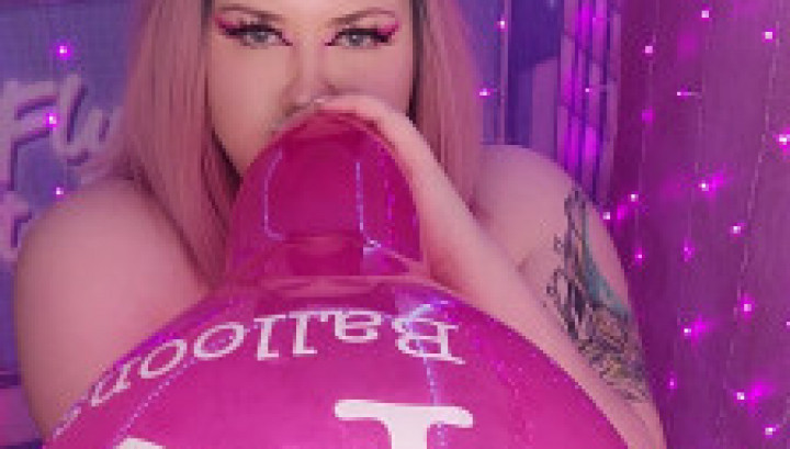 Goth kitten b2p & nail pops balloons - November 30, 2021