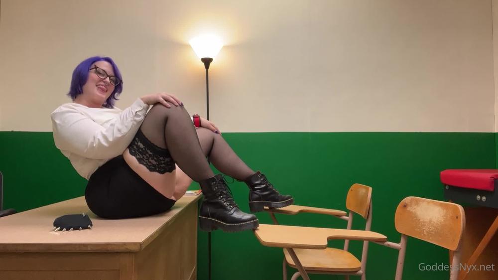 you need nyx 390354272 who wants to be teachers pet 1