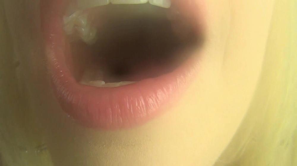 Roxieraefetish Get Close To Roxie Mouth Hot Breath