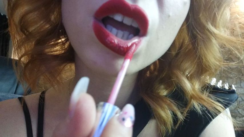 LipGloss Tease - January 06, 2019