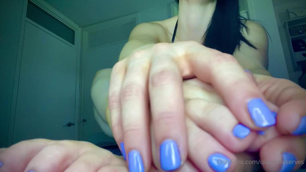 queendeserves 02 07 2020 490902956 Fresh mani pedi foot worship clip for you weak foot boys