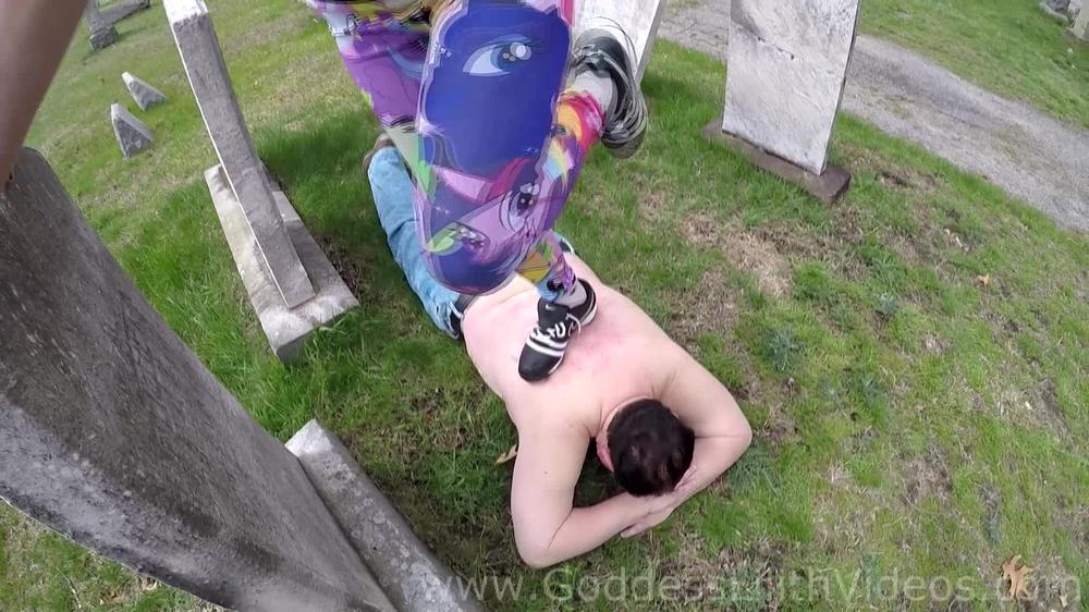 Goddess Lilith Extreme Cleats Trampling