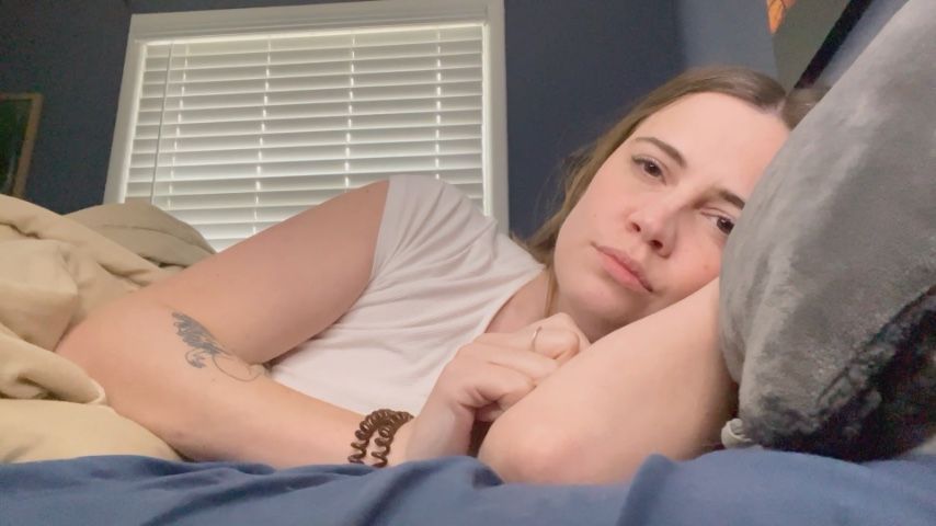 SPE: Mommy Comforts her Weak Son - February 07, 2023
