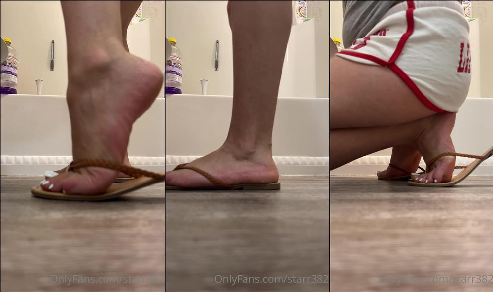 starr382 04 05 2023 2860042683 had to clean my restroom today figured you d guys would love a pov 