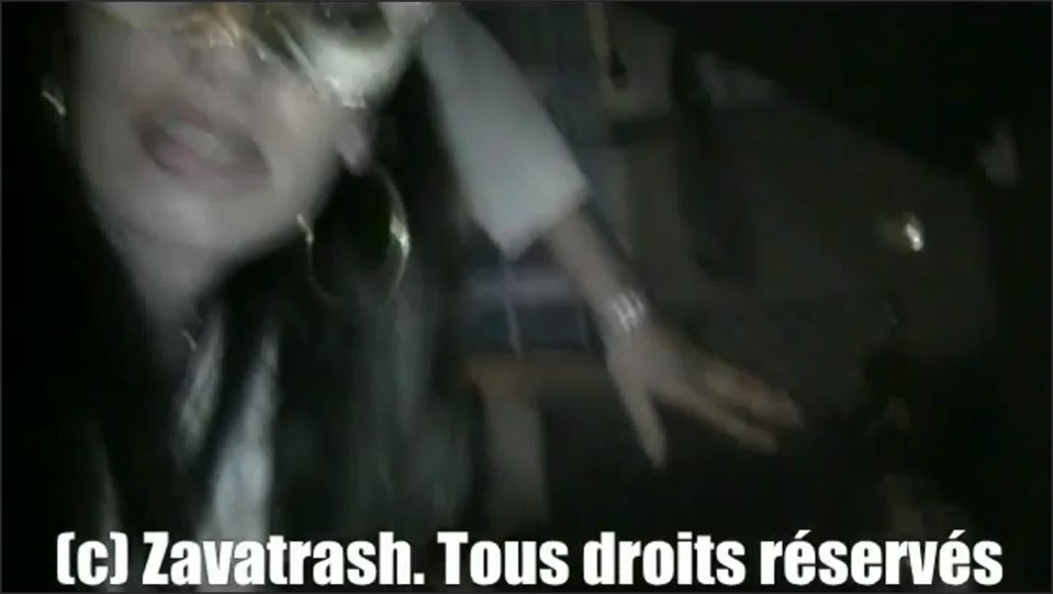 Zavatrash_Amateur_French_X264 (142)