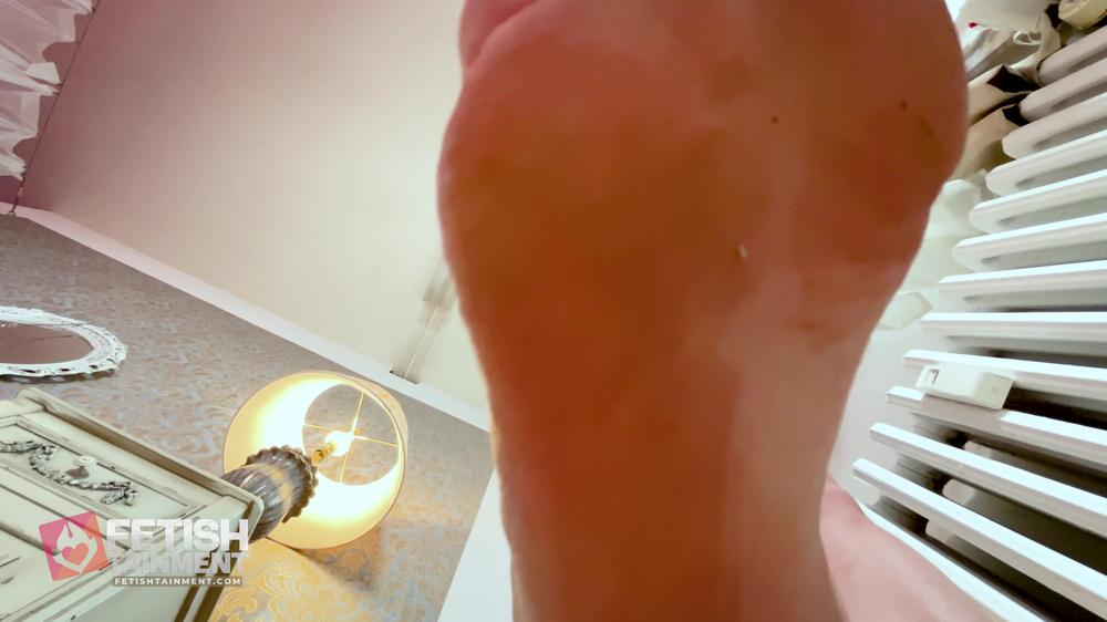 FEMDOMSQUAD Video Store - I'Ll Stomp On You (Private Video) ( Stomping Giantess Video With Mistress Sarah ) - 4K Mobile Phone Video