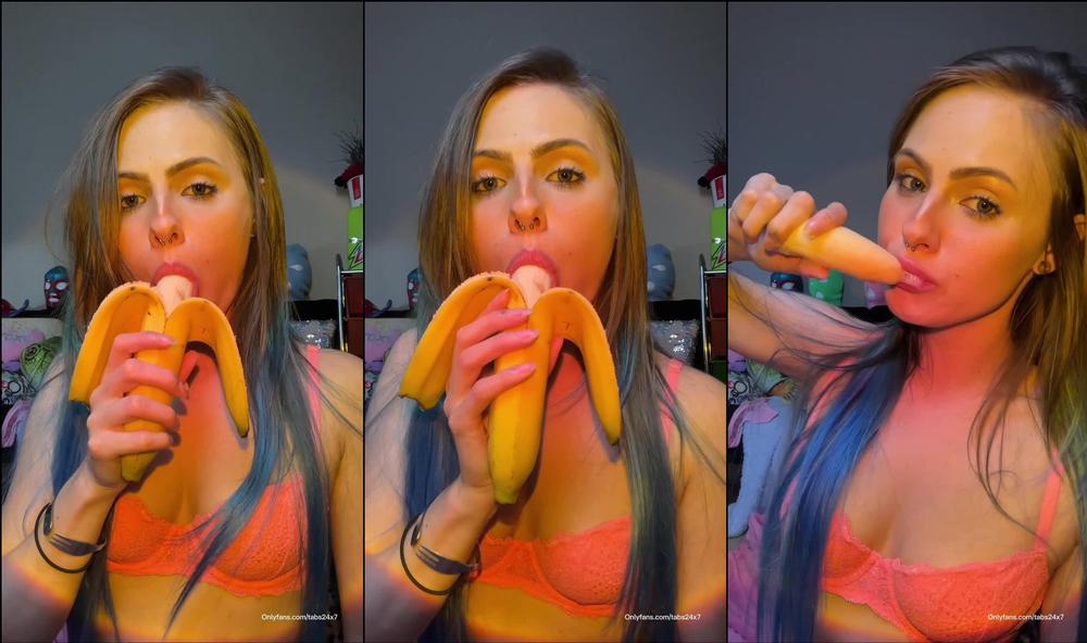 tabs24x7 04 04 2022 2414439562 I can never eat a banana and not get turned on now thanks to this bj vid I did 