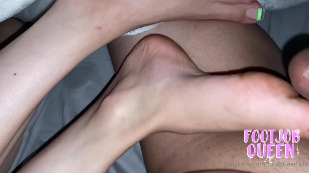 footqueen349 02 05 2022 2442632080 i wonder how these green tips would look on