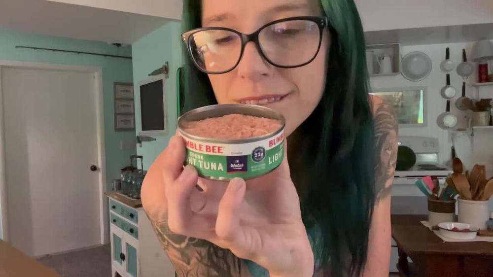 Stinky Tuna Breath