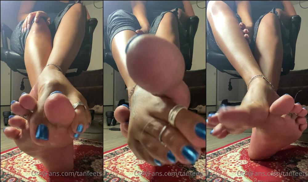 tanfeets 01 08 2021 2179804857 super sweaty and a little dirty under my desk foot tease since you re just a silly obses