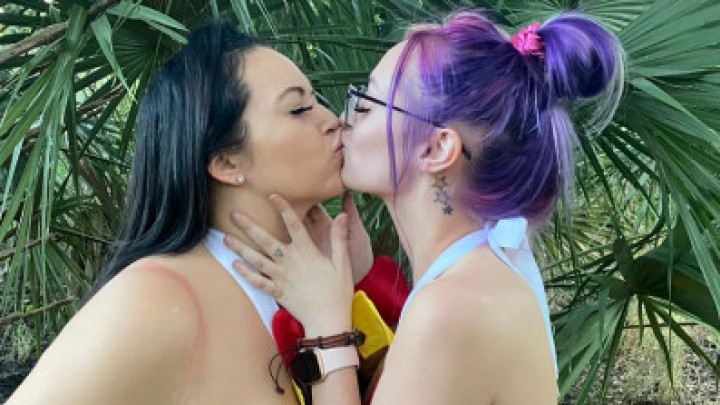 Mandimayxxx Pilgrim Lesbian Sluts Give Double Bj