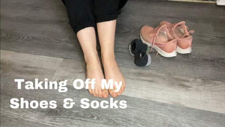 Taking Off My Sweaty Gym Shoes and Socks - January 11, 2021