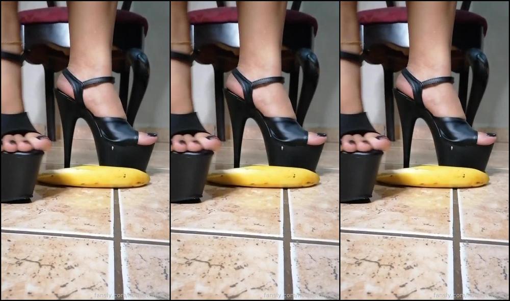 hotfeetnheels 2023-01-29 at 07-55 Fansly (hotfeetnheels )