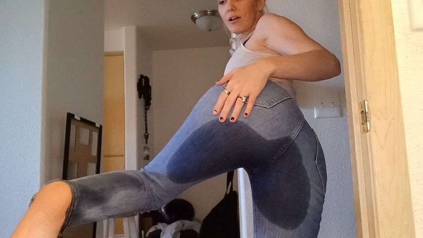 Desperate jeans pee and joi - Apr 28, 2023