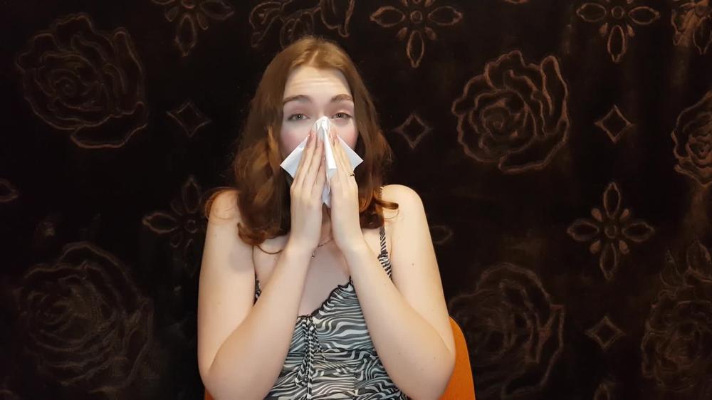 Wetschoolgirl Honking And Nose Rubbing