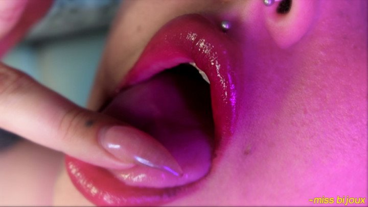 Mistressbijoux Dark Wet Lips Trance