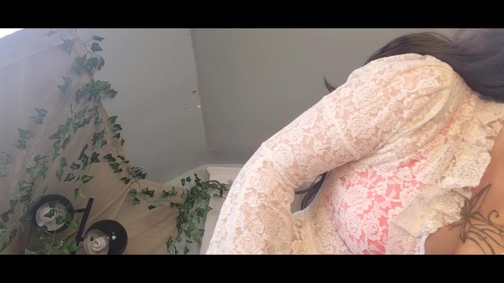 Anya Ivanovna Pegged By A Vampire Princess