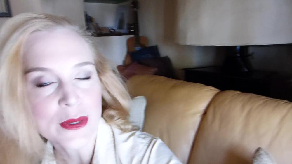 Ariel Anderssen Flirty Dirty Pantyhose Soles