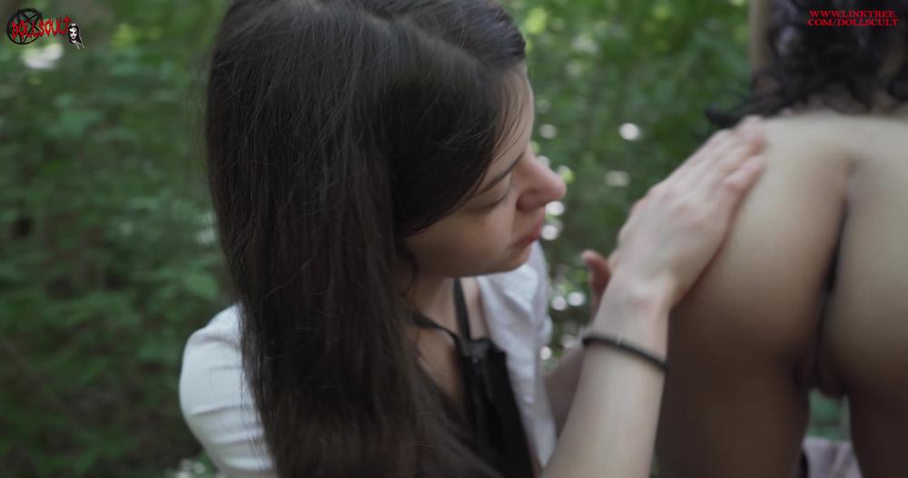 Dollscult Clip Store - Hot Teens 18+ Melody And Sissi Have Sex In The Woods