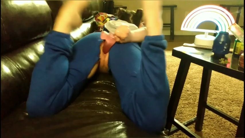 Emberlayne Stoner Baby Cums For Bud Pov Preveiw
