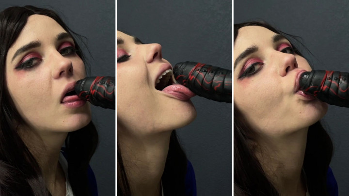 Alice cosplay - Suck dragon dildo - Dec 4, 2022