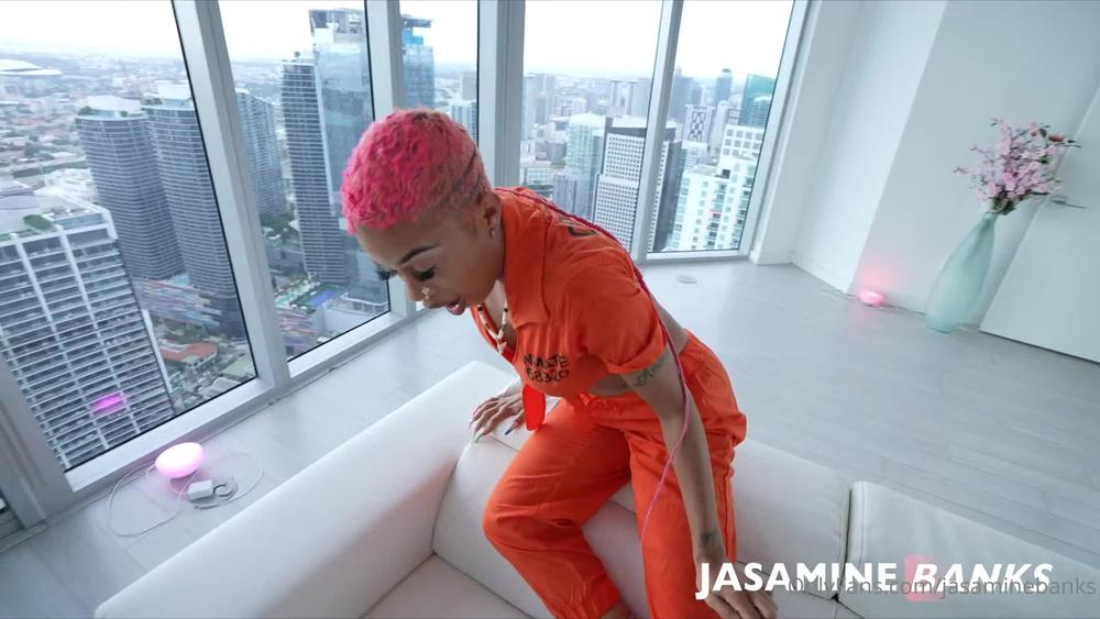 jasaminebanks 09 04 2023 2833073972 new scene drop tonight at 9pm check dm