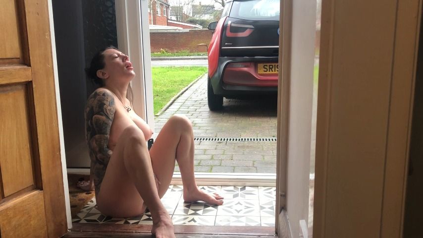 LOUD NAKED Porch Open Door Orgasm