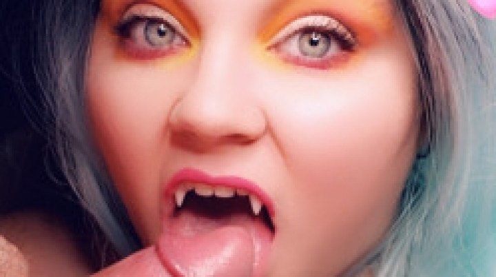 Dirtyprettypanda Sexy Vampire Blow Job Bg