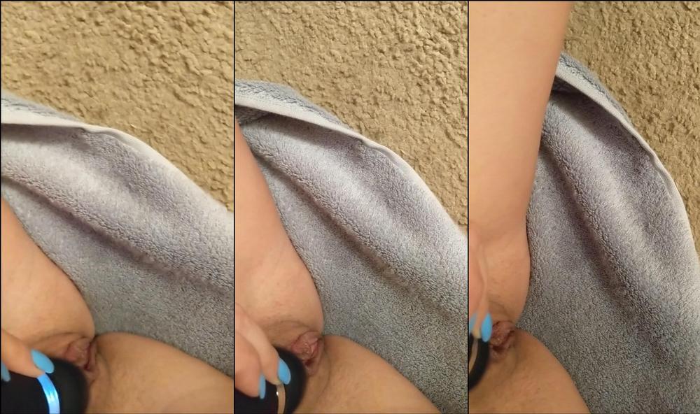 petitehotwife 11249943 11249943