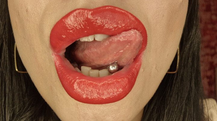 Lipstick and tongue Mindfuck - part2 - March 25, 2023