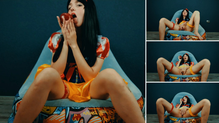Snow White Apple Masturbation and squirt - Jun 15, 2021