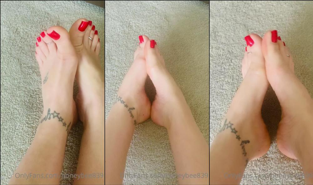honeybee839 04 01 2022 2320050282 long toes angle i m loving how about 4
