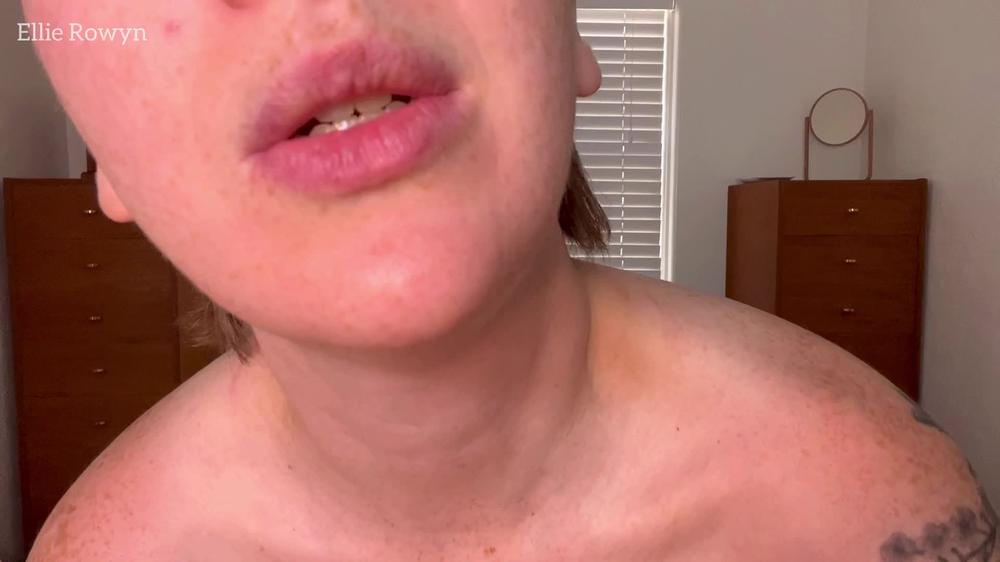 ellierowyn - Cuck Public Handjob