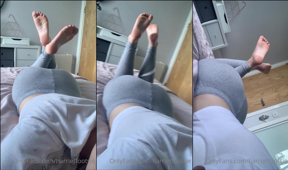 harrietfootsie 06 08 2020 657655545 And Iâm back in my favourite lounge wear