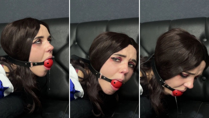 Alice cosplay - Bound and Helpless - Dec 4, 2022