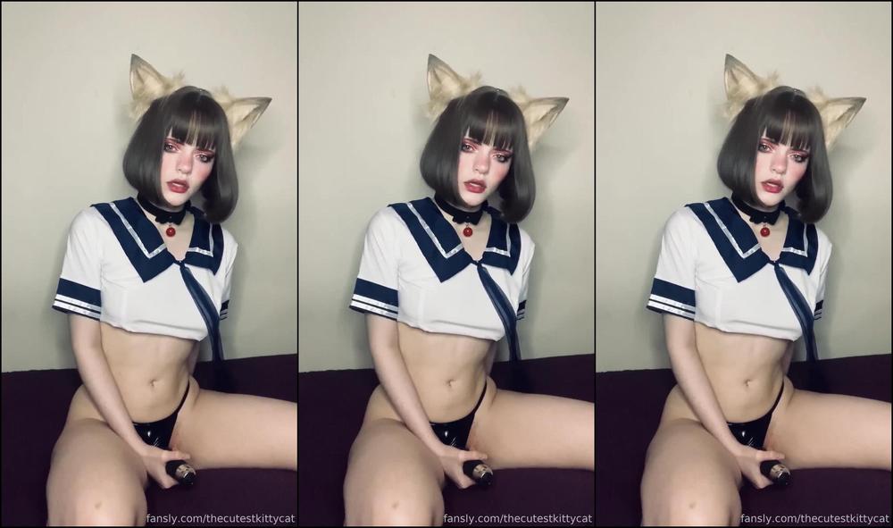 thecutestkittycat 2021-08-26 at 03-26 Fansly (Misty silver)