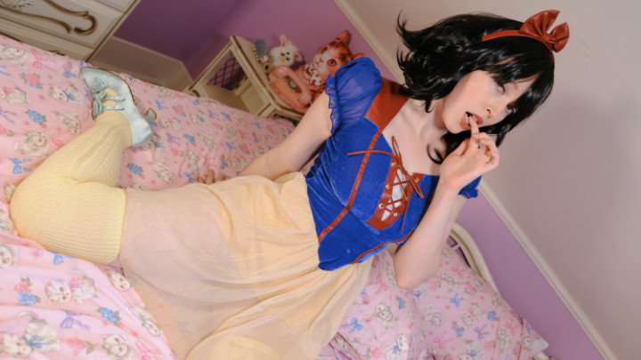 Snow White Fingers Her Hairy Pussy & Uses Anal Beads