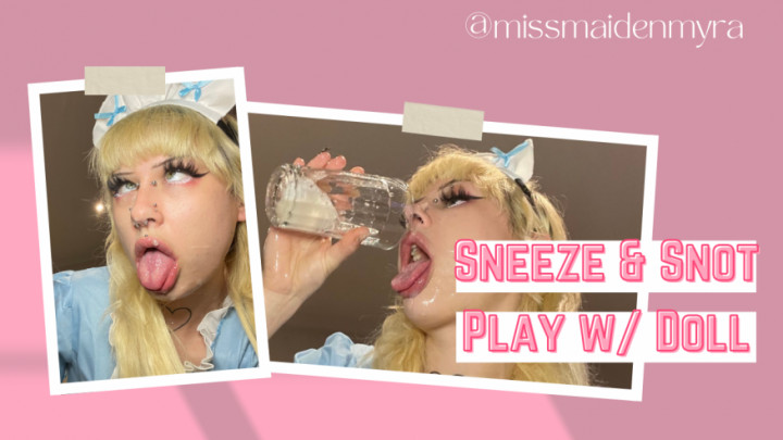 SNEEZE & SNOT Play w/ Remote Controlled Doll