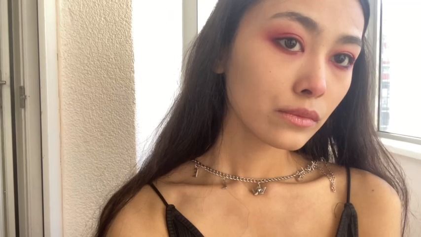 Sexy smoking - April 15, 2021