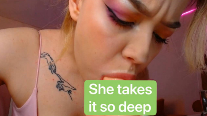 She takes it so deep - Aug 17, 2022