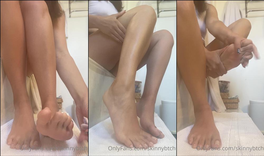 skinnybtch 03 05 2021 2099968530 my french tips chipped so they must go watch me pamper myself a little and rub my long