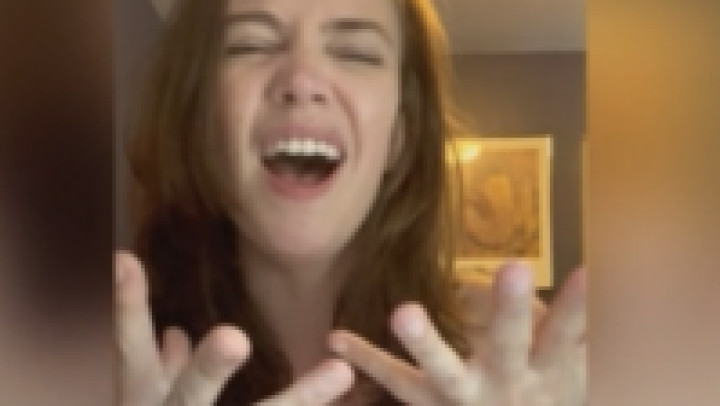 SPH reacting to your "dick" pics - August 17, 2022