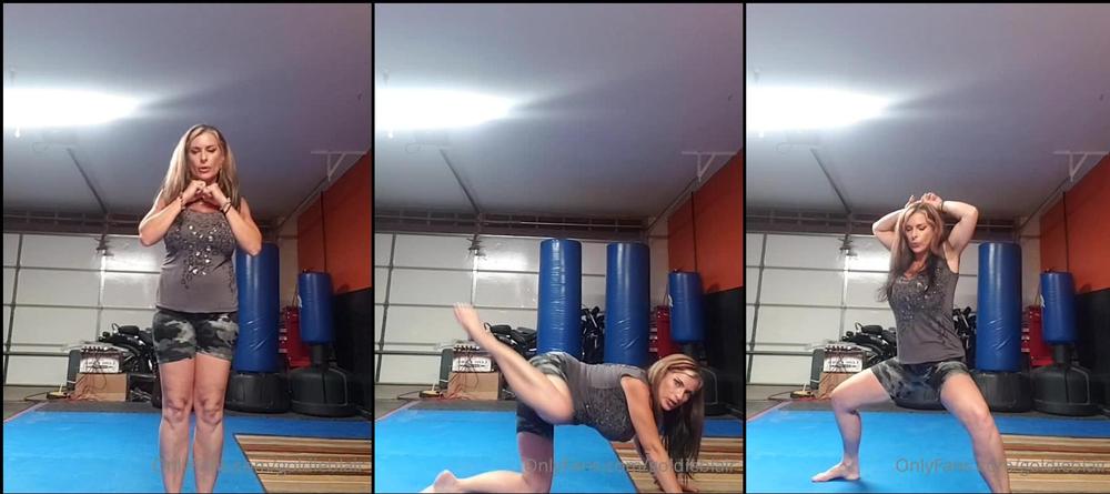 goldieblair 02 04 2021 2071398293 i am also a workout instructor to keep 1