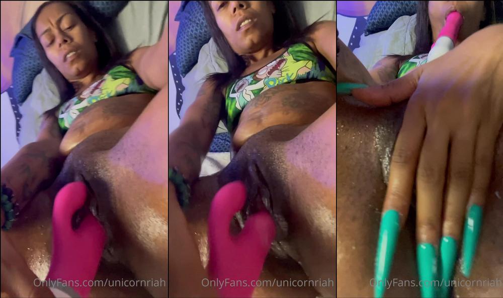 unicornriah 01 01 2023 2731238015 happy horny new year