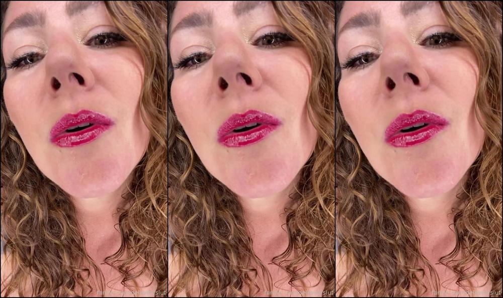 delovelyslut 2021-08-29 at 17-45 Fansly (Big Booty MILF)