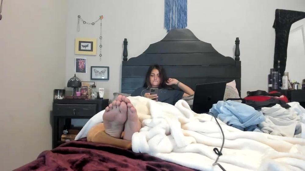 ivyfootgoddess 11 08 2023 2937595348 here s a live from a while ago i wanted