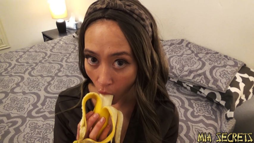 Deep Throating A Banana